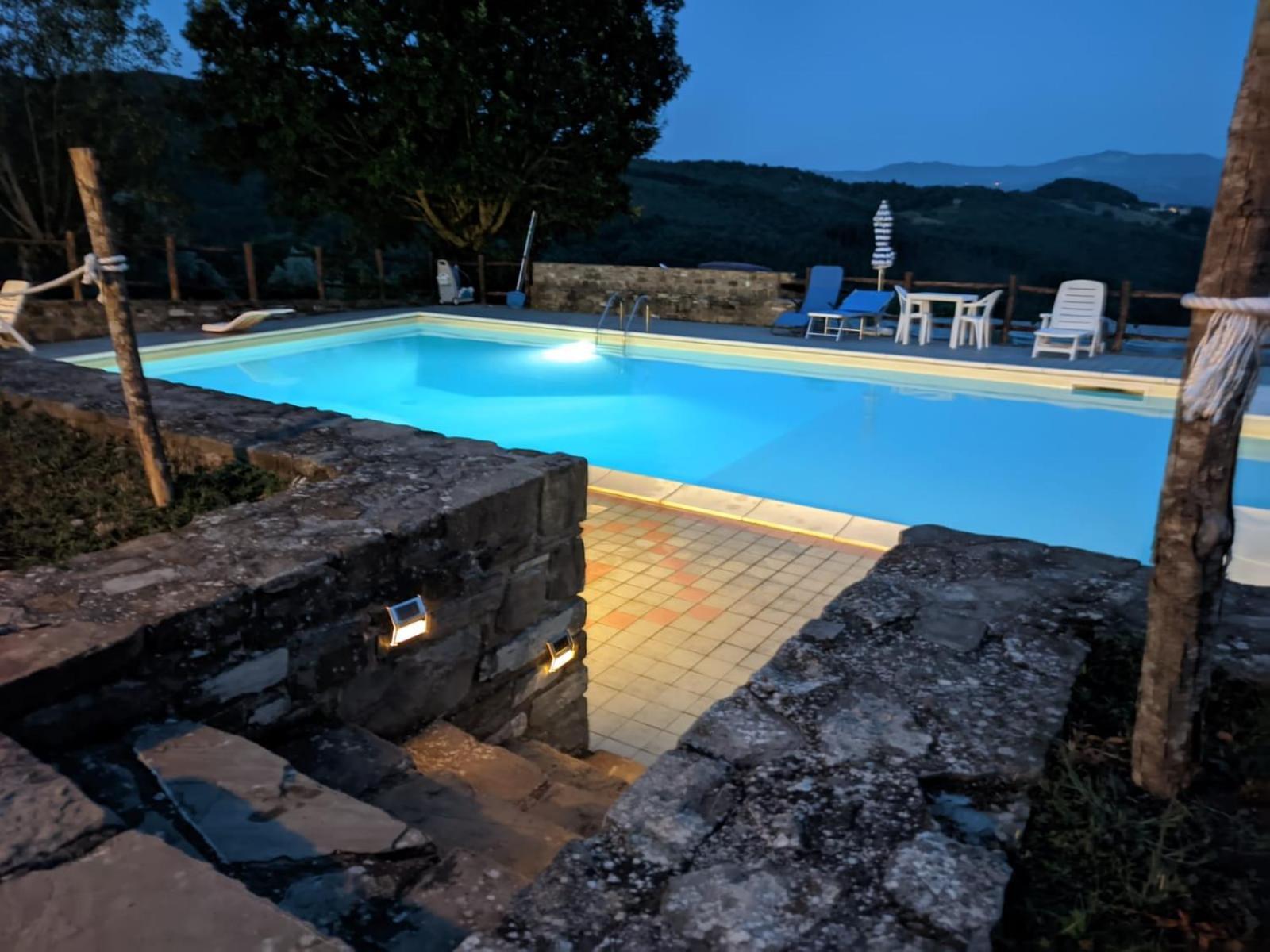 Pianelleto Casa Vacanze Fattoria Il Cerro 빌라 외부 사진